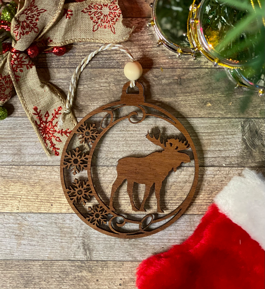 Wholesale -   Moose in Snow  Ornament