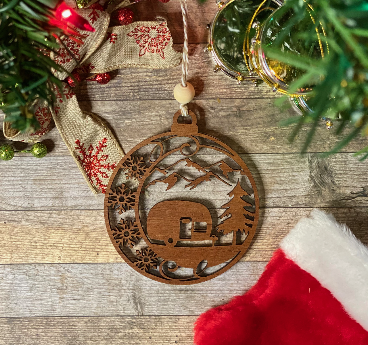 Wholesale -   Camper  Ornament