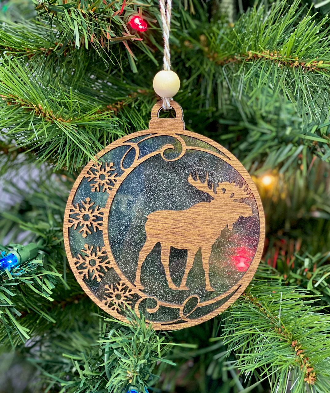 Wholesale -   Moose in Snow  Ornament