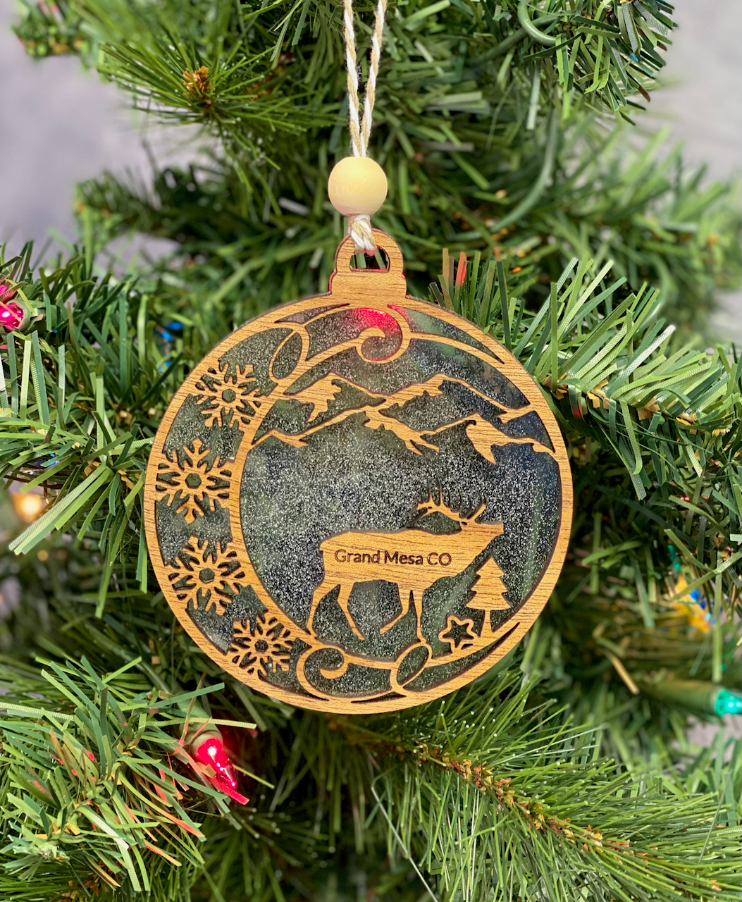 Wholesale -   Elk with Snow  Ornament